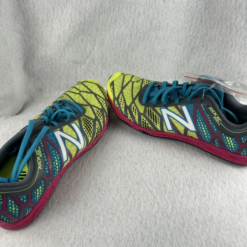 New Balance Size 7.5 Kick‎ XC 900v2  Track Running Shoes W/ Hardware